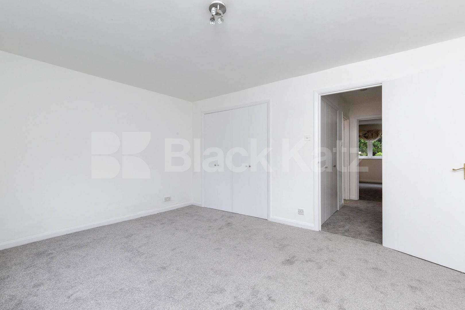 2 bedroom 2 bathroom maisonette with garden located close to Highgate station  Stanhope Road, Highgate